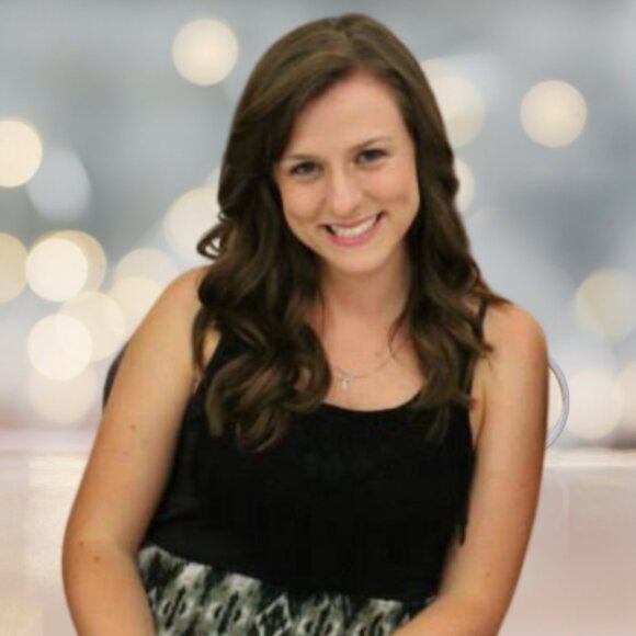 Meet your Posher, Breanna - Picture 1 of 1